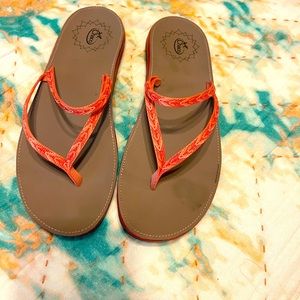 Chaco flip flops size 8 orange